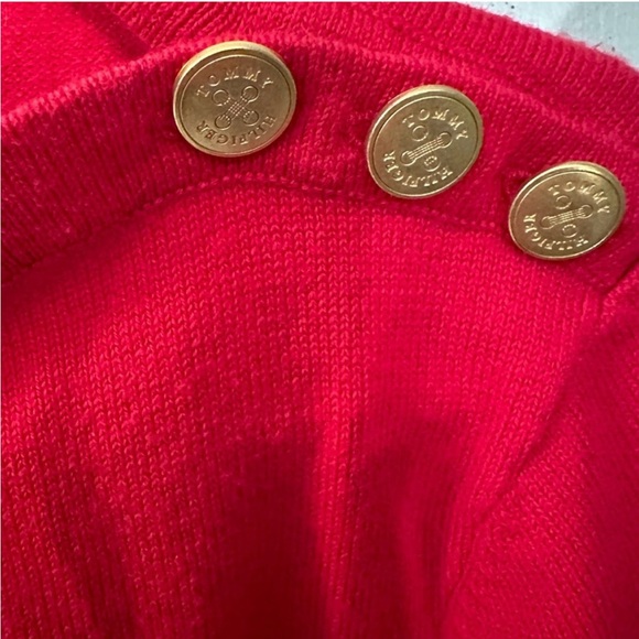 Tommy Hilfiger Pink and Red Sweater with Button Shoulder Detail - Size Large - Picture 6 of 6